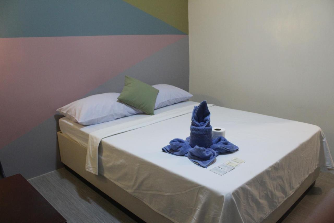 Ninie'S Place Puerto Princesa Εξωτερικό φωτογραφία