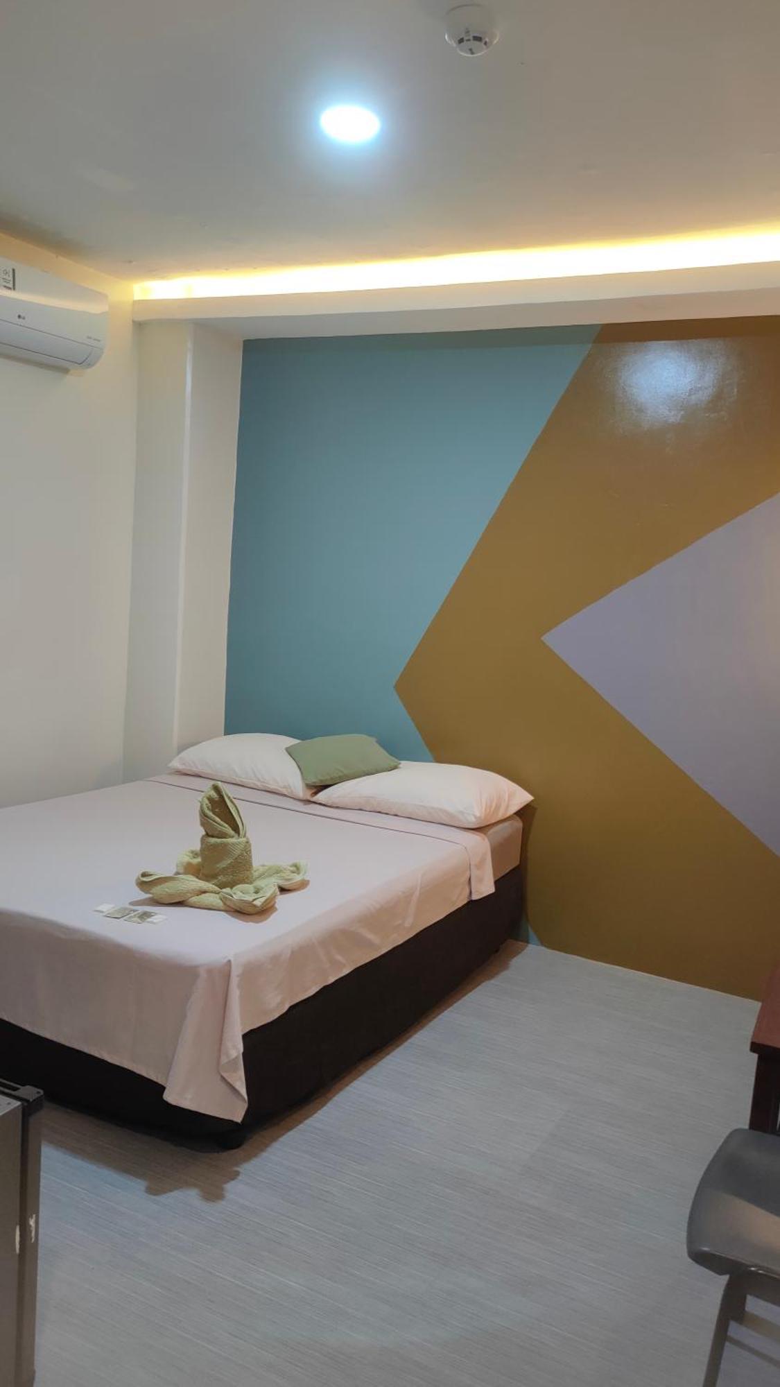 Ninie'S Place Puerto Princesa Εξωτερικό φωτογραφία
